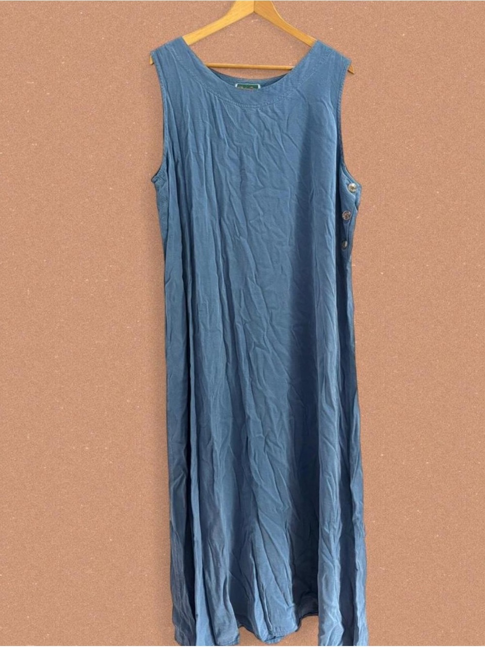 Vintage Sleeveless Blue Maxi Dress with Side Buttons -